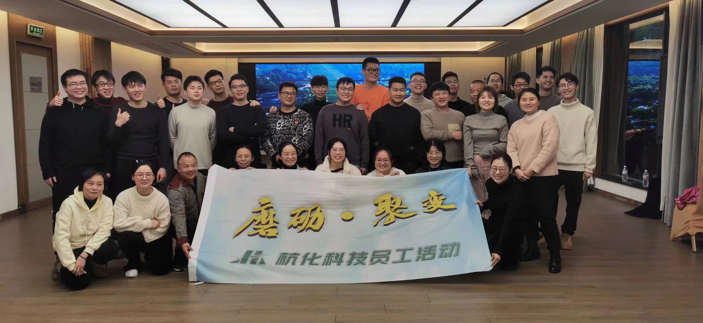 杭州技术咨询费，企业创新发展的助推器,随着我国经济的飞速发展，企业对技术创新的需求愈发迫切，杭州，作为我国科技创新的领头羊城市，吸引了众多企业在此设立研发中心，在创新的道路上，技术咨询费用往往成为企业发展的瓶颈，本文将深入探讨杭州技术咨询费的重要性，并分析如何合理规避和降低此类费用。,杭州技术咨询费,技术咨询,技术咨询服务,技术咨询费,第1张