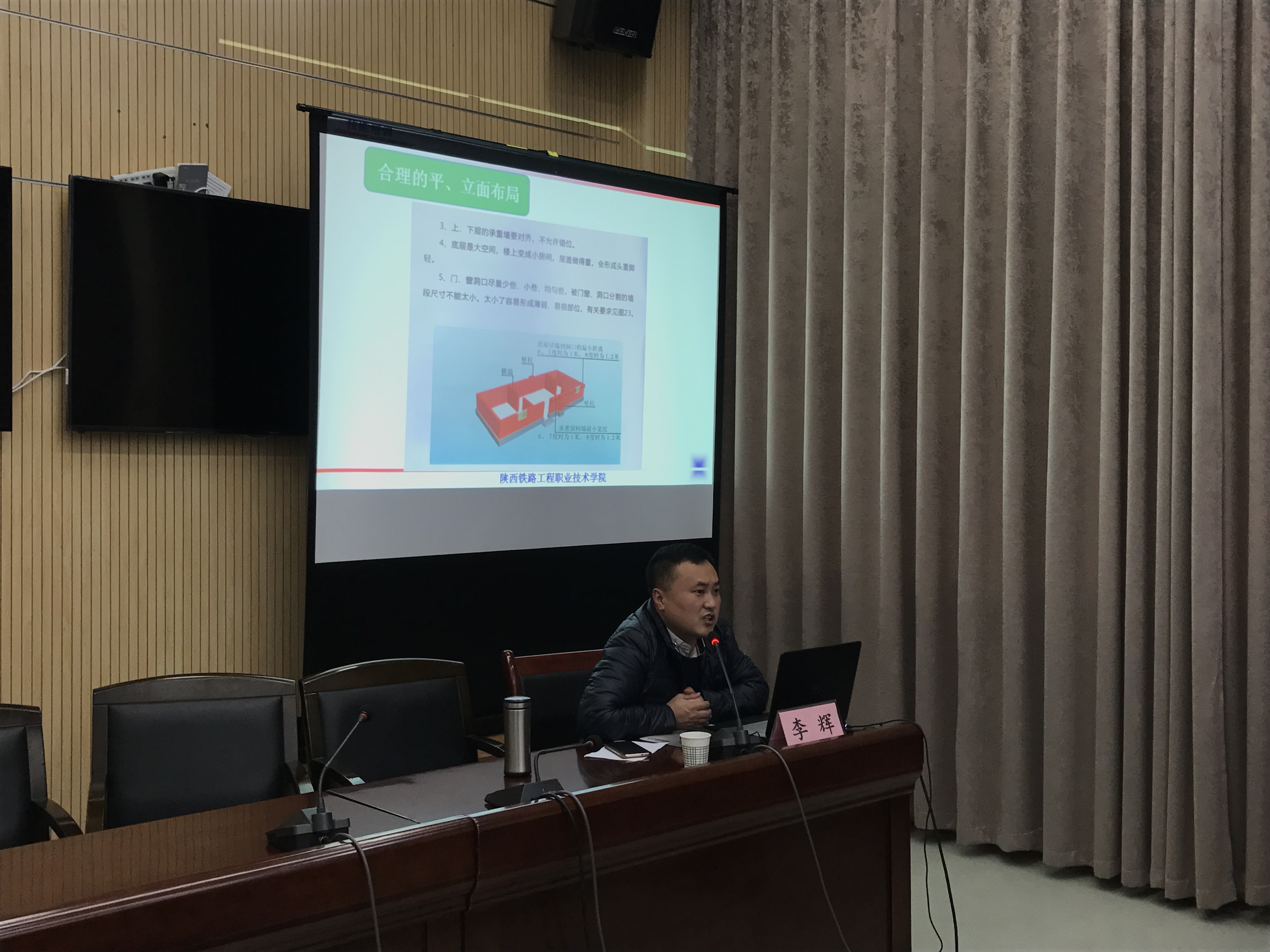 全方位技术咨询服务解析，企业创新发展的得力助手,在科技进步的浪潮中，企业对技术的渴求与日俱增，技术咨询服务因而应运而生，作为企业创新发展的重要助推器，技术咨询服务不仅服务范围广泛，更覆盖了企业从战略规划到具体实施的每一个环节，本文将全面解析技术咨询服务的内容，旨在帮助企业更高效地利用这一服务，实现产业升级。,技术咨询服务范围,技术咨询,技术咨询服务,技术咨询服务是指,第1张